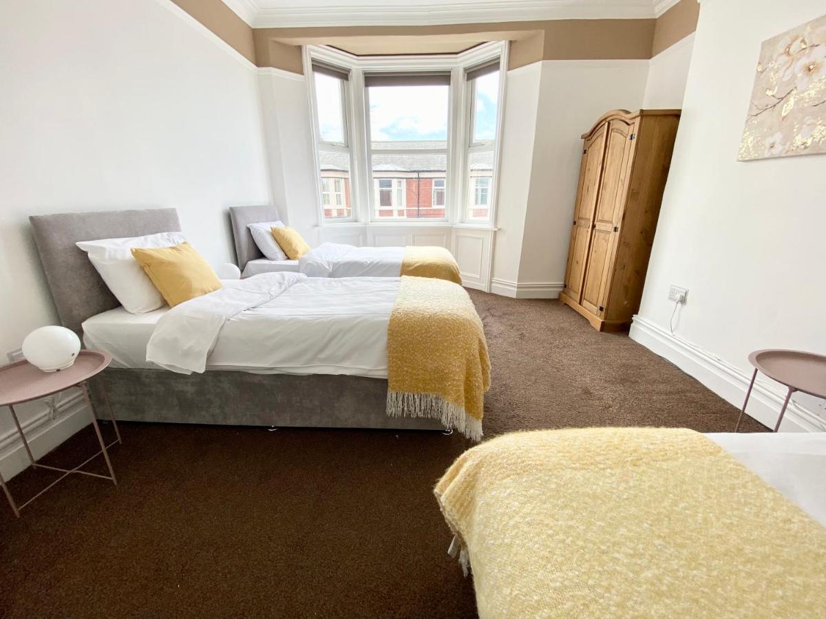 3 Queen Alexandra Road North Shields Bagian luar foto